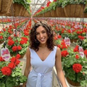 Meet your Posher, Natasha